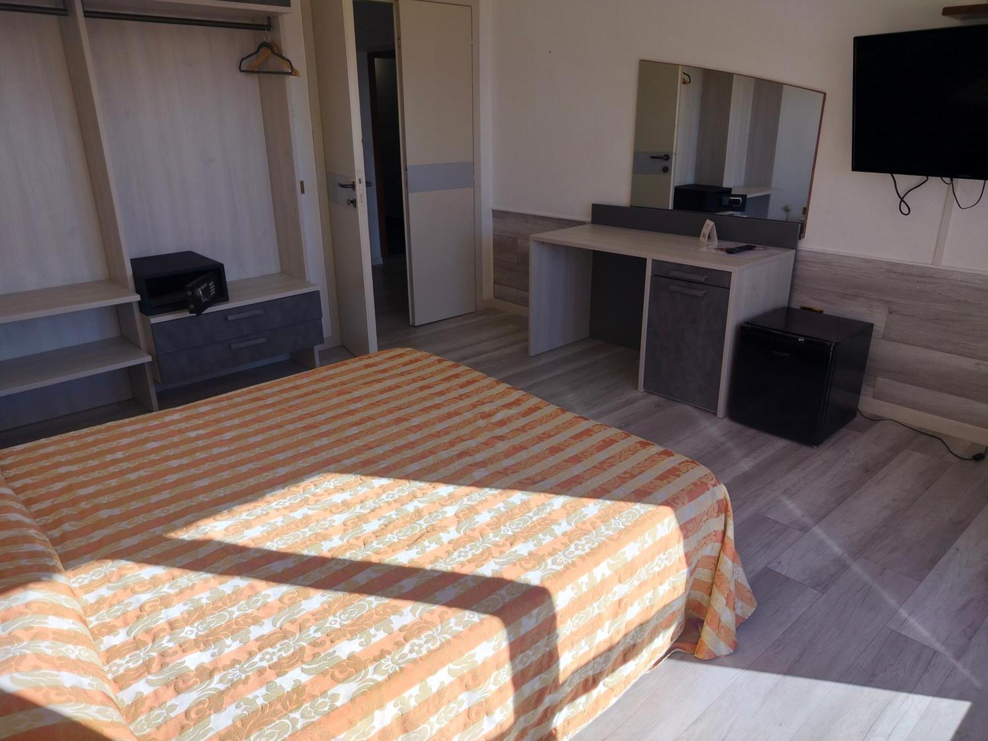 Hotel Centrale Piombino Dış mekan fotoğraf